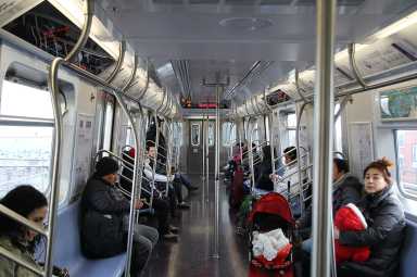 mta train crown heights